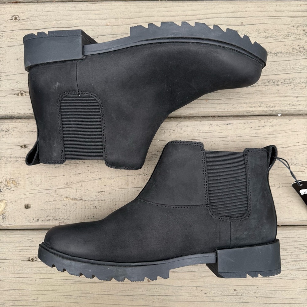 NWOB Sorel Emelie II Chelsea in Black Leather Bootie size 7 - Picture 12 of 15